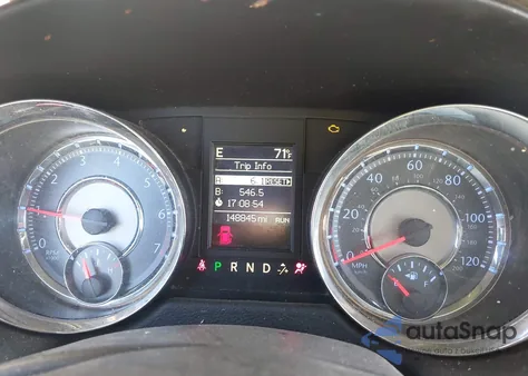 2016 Chrysler Town & Country Touring from USA, damaged, VIN 2C4RC1BG0GR302595